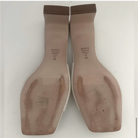 Schutz The Queliana Croc Embossed Mule Block Heel Slip-On Sandal,White, Size 8.5 - Picture 9 of 11